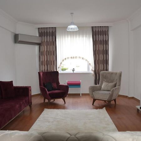 Appartement Cosy Et Tout Equipe Au Coeur D'Antalya Dış mekan fotoğraf