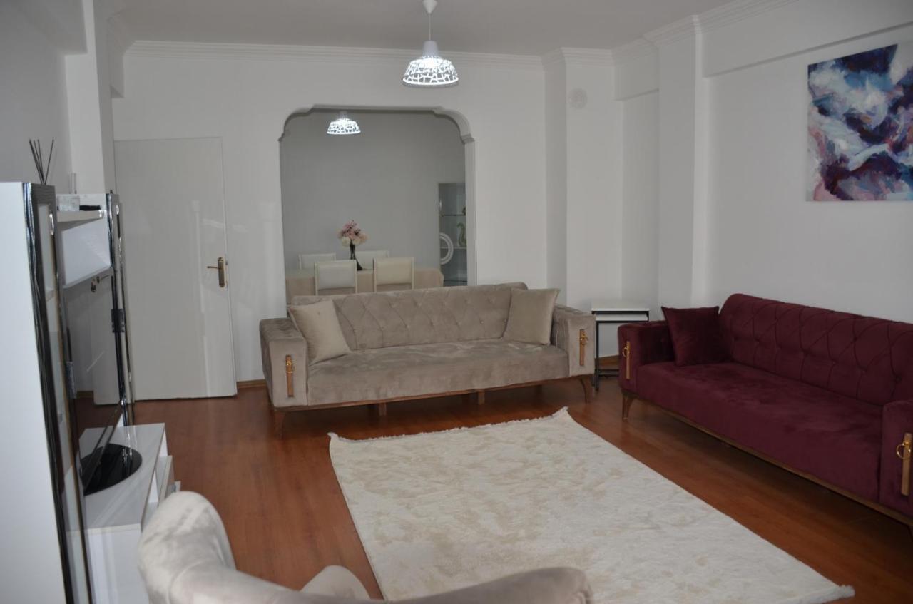 Appartement Cosy Et Tout Equipe Au Coeur D'Antalya Dış mekan fotoğraf