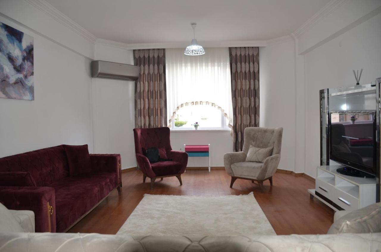 Appartement Cosy Et Tout Equipe Au Coeur D'Antalya Dış mekan fotoğraf