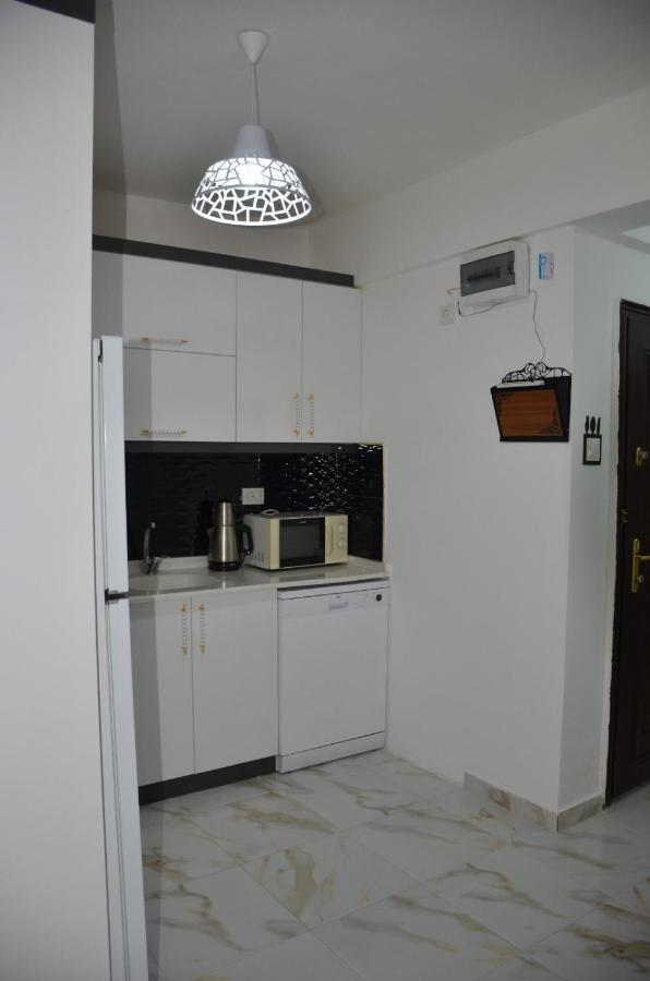 Appartement Cosy Et Tout Equipe Au Coeur D'Antalya Dış mekan fotoğraf