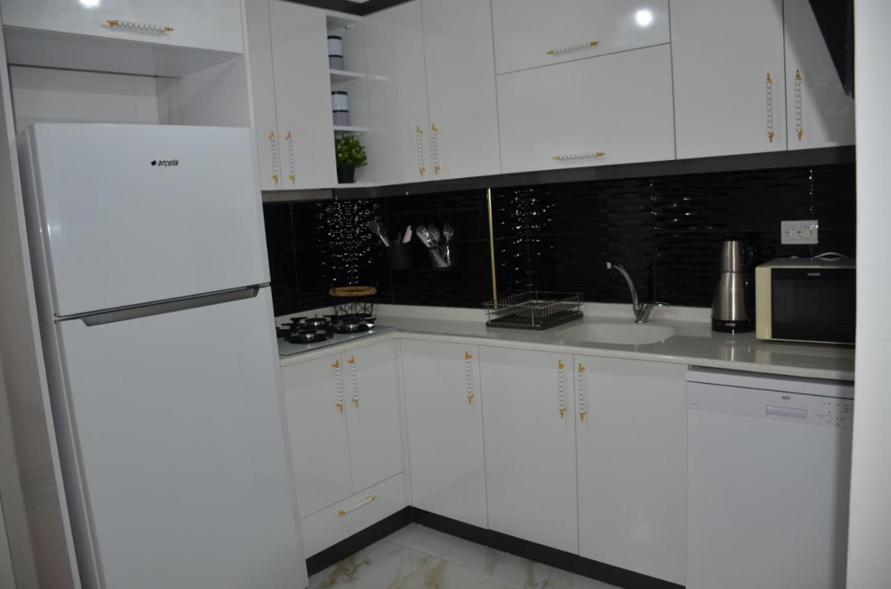 Appartement Cosy Et Tout Equipe Au Coeur D'Antalya Dış mekan fotoğraf